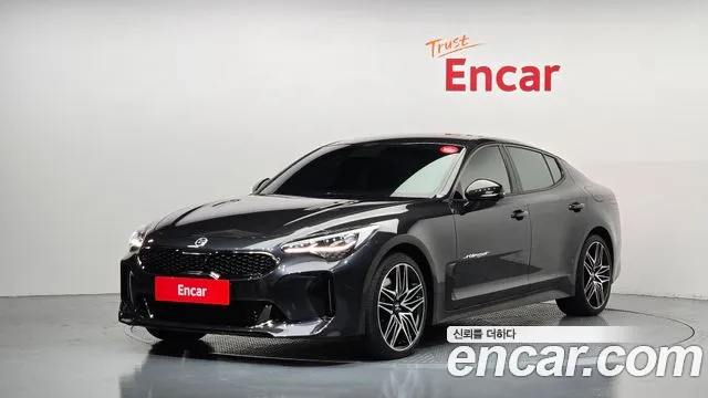 Kia Stinger 2021 — photo 1