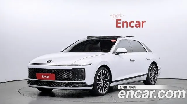 Hyundai Grandeur 2023 — photo 1