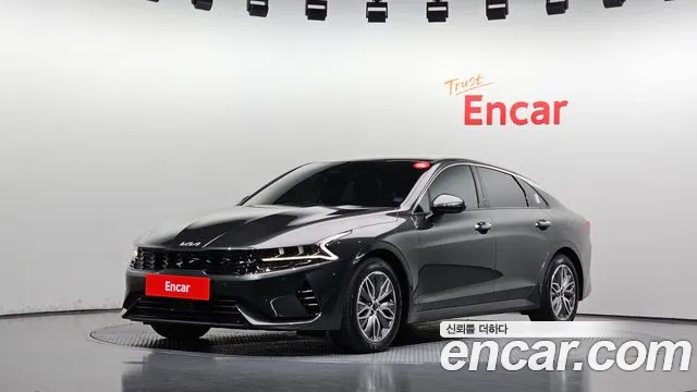 Kia K5 2023 — photo 1