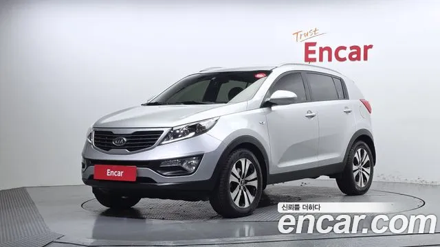Kia Sportage 2012 — photo 1