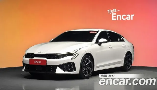 Kia K5 2024 — photo 1