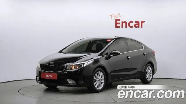 Kia K3 2016 — photo 1