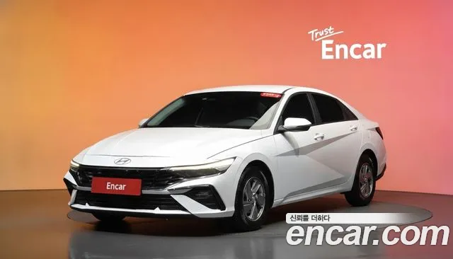 Hyundai AVANTE 2024 — photo 1