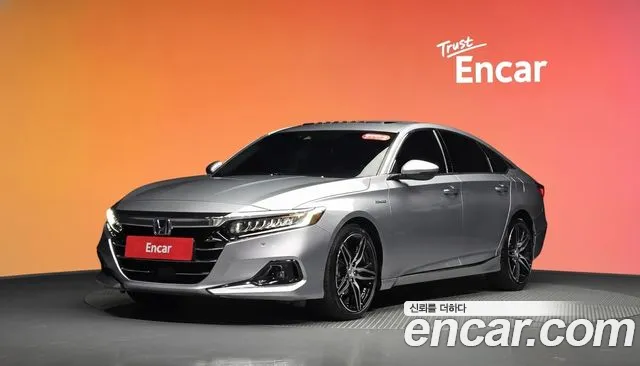 Honda Accord 2021 — photo 1