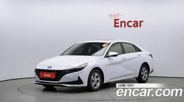 Hyundai AVANTE 2022 — photo 1