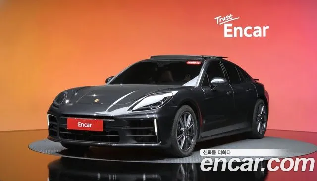 Porsche Panamera 2025 — photo 1