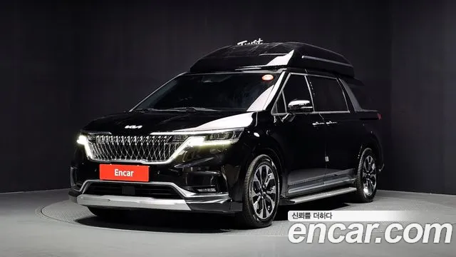 Kia Canival 2021 — photo 1