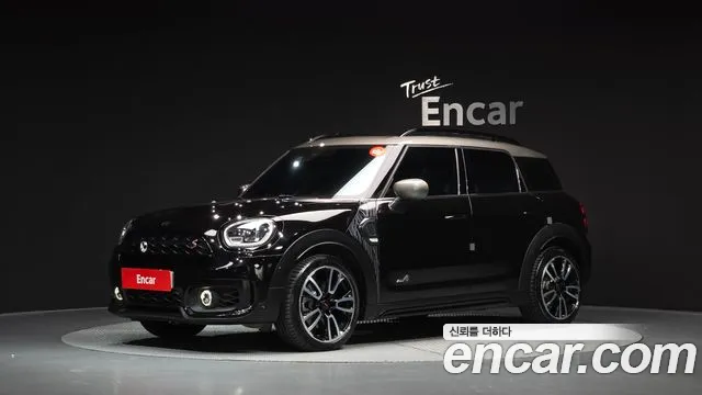 Mini Countryman 2022 — photo 1