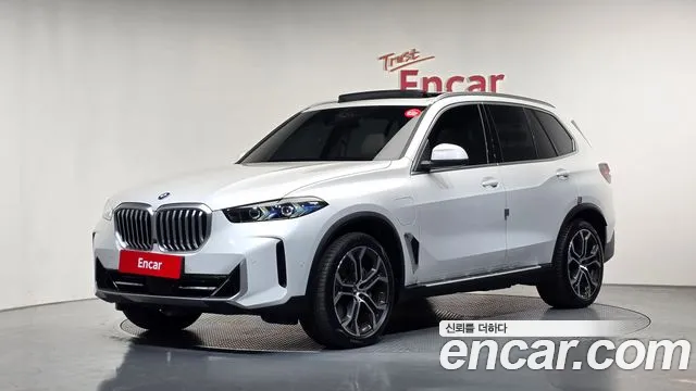 BMW X5 2025 — photo 1