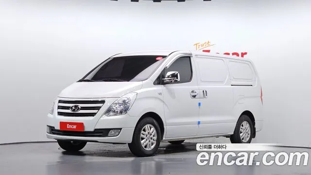 Hyundai Starex 2016 — photo 1
