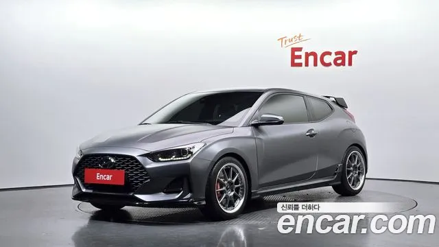 Hyundai Veloster 2018 — photo 1