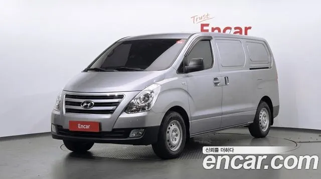 Hyundai Starex 2018 — photo 1