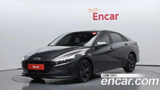 Hyundai AVANTE 2023 — photo 1