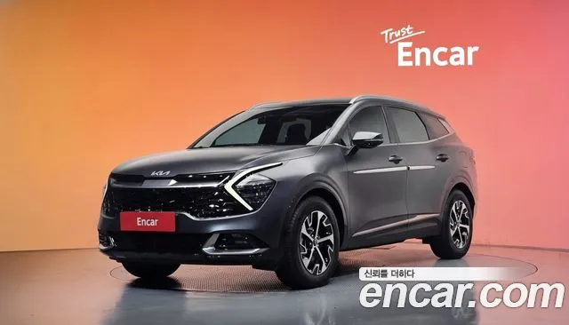 Kia Sportage 2022 — photo 1