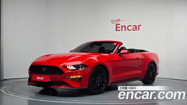 Ford Mustang 2021 — photo 1