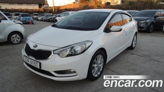Kia K3 2014 — photo 1