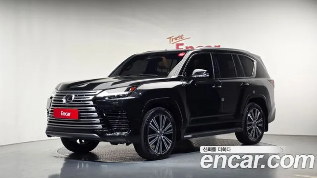 Lexus LX 2026 — photo 1