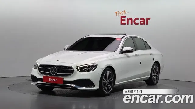 Mercedes-Benz E-Class 2021 — photo 1