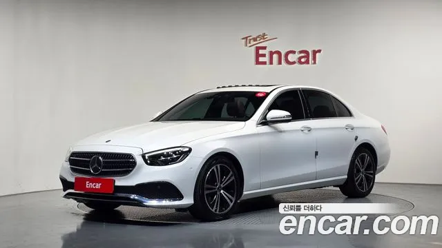 Mercedes-Benz E-Class 2021 — photo 1