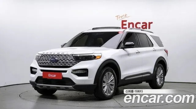 Ford Explorer 2020 — photo 1