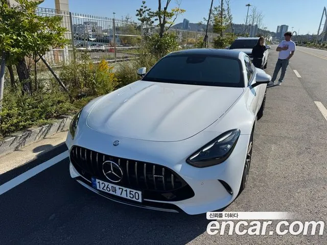 Mercedes-Benz AMG GT 2026 — photo 1