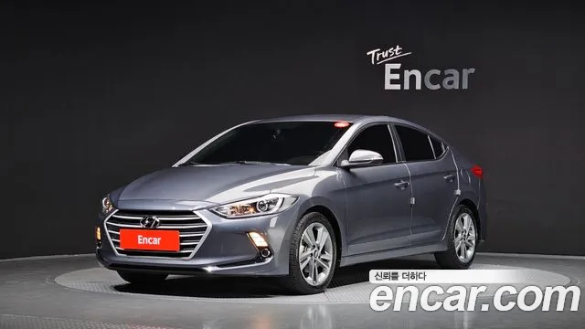 Hyundai AVANTE 2017 — photo 1