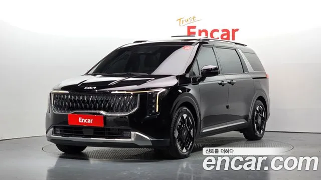 Kia Canival 2024 — photo 1