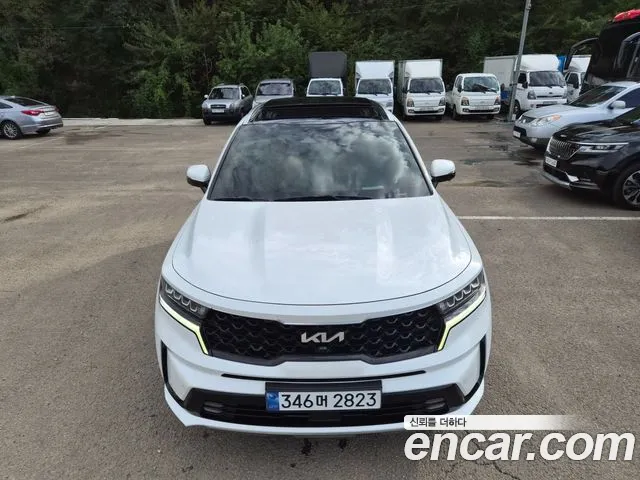 Kia Sorento 2023 — photo 1