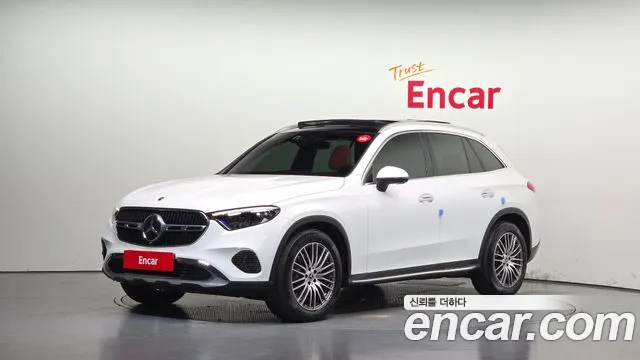 Mercedes-Benz GLC-Class 2023 — photo 1