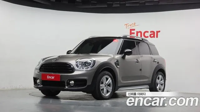Mini Countryman 2019 — photo 1