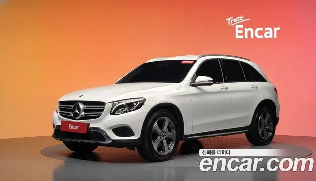 Mercedes-Benz GLC-Class 2019 — photo 1