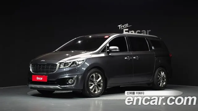 Kia Canival 2018 — photo 1