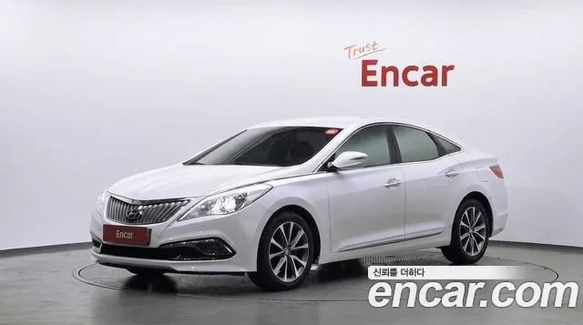 Hyundai Grandeur 2015 — photo 1
