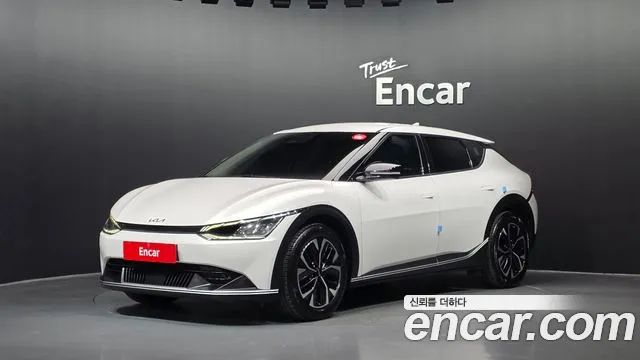 Kia EV6 2022 — photo 1