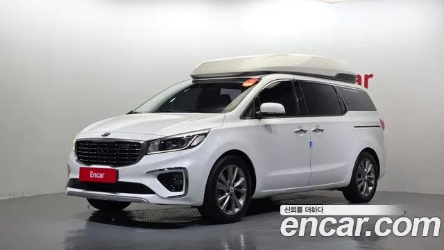 Kia Canival 2019 — photo 1