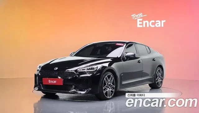 Kia Stinger 2018 — photo 1
