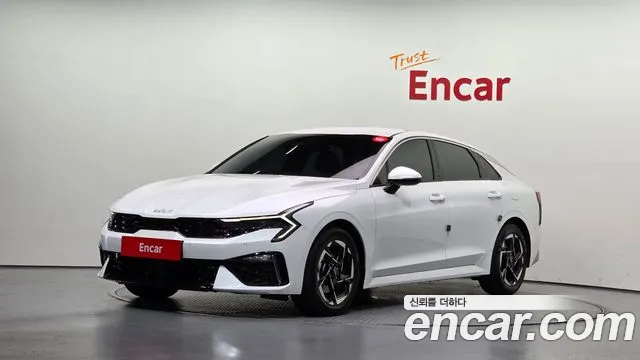 Kia K5 2026 — photo 1