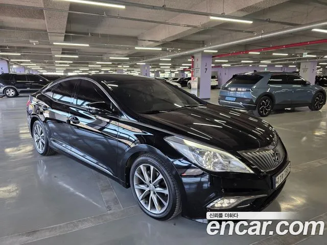Hyundai Grandeur 2015 — photo 1