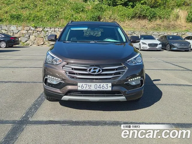 Hyundai Santafe 2017 — photo 1