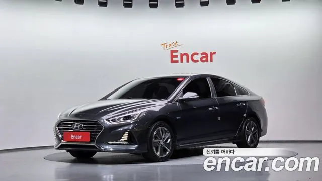 Hyundai Sonata 2019 — photo 1