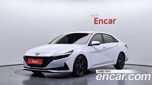 Hyundai AVANTE 2023 — photo 1
