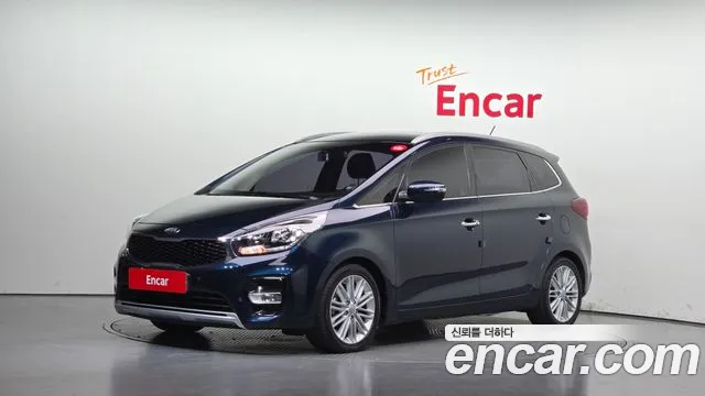Kia Carens 2017 — photo 1