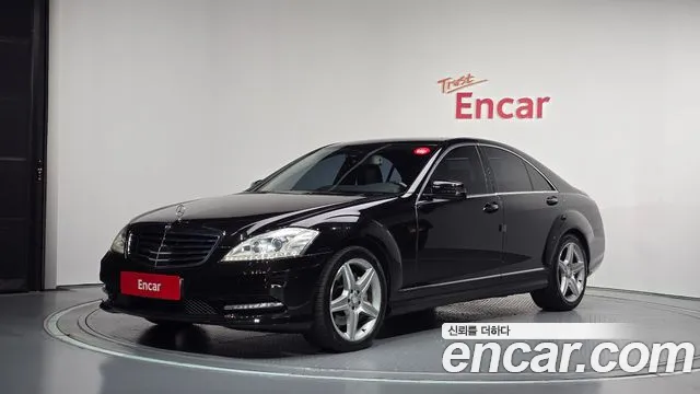 Mercedes-Benz S-Class 2012 — photo 1