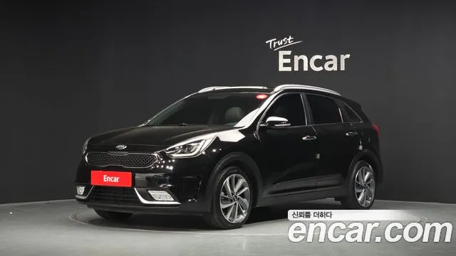 Kia Niro 2019 — photo 1