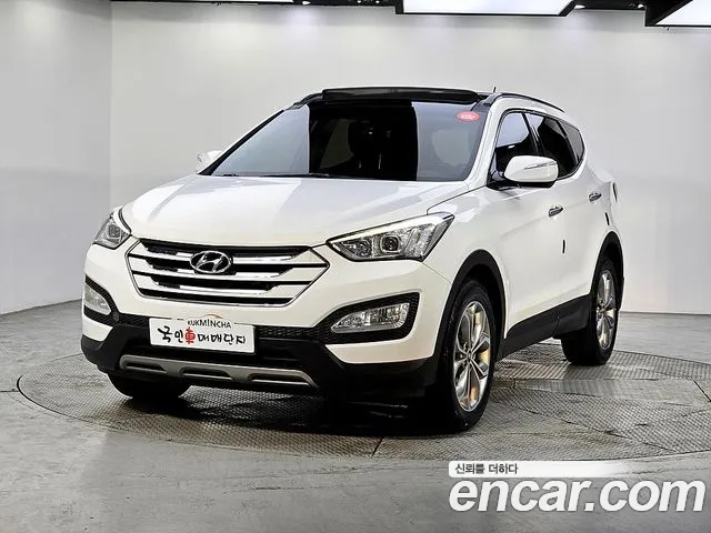 Hyundai Santafe 2013 — photo 1
