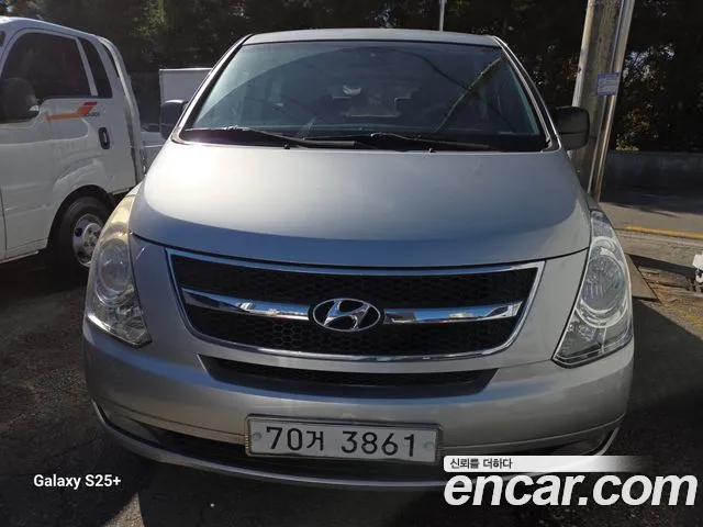Hyundai Starex 2008 — photo 1