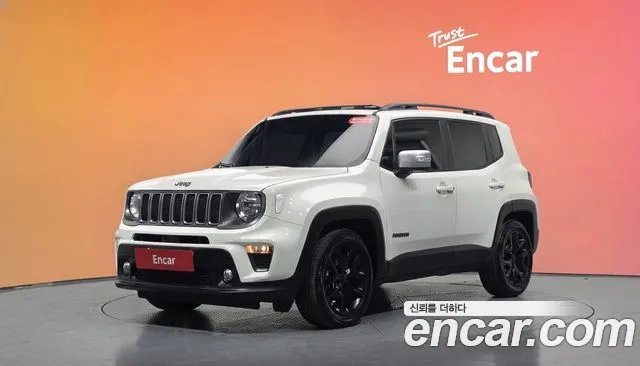 Jeep Renegade 2022 — photo 1