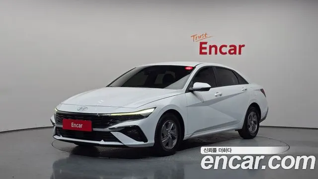 Hyundai AVANTE 2024 — photo 1