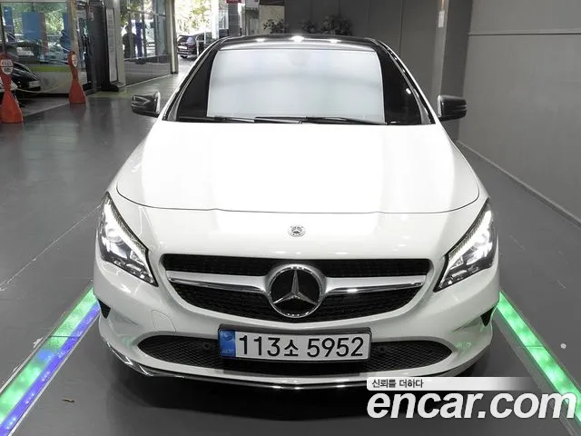 Mercedes-Benz CLA-Class 2018 — photo 1