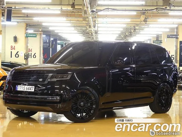 Land Rover Range Rover 2024 — photo 1